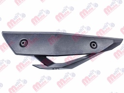 [F07010187] PLACA PROTECTORA ESCAPE 250Z NEGRA 2011